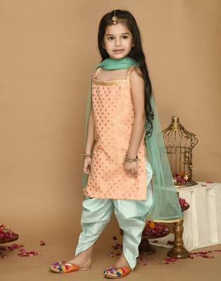 Peach & Light Green Kurta Dhoti With Lace Work and Mesh Dupatta 5