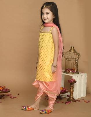 Yellow & Neon Pink Kurta Dhoti With Lace Work and Mesh Dupatta 3