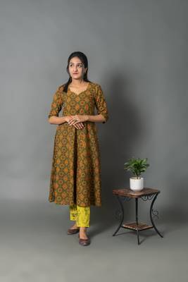 Green printed cotton cotton-kurtis 1