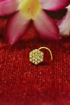 Premium multi diamond designer sizzling nosering or nose pin