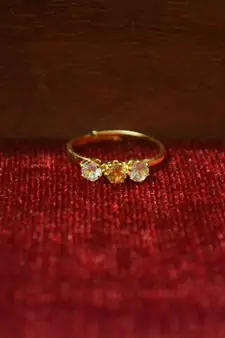 Gold diamond Finger rings