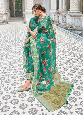 Green Printed Organza Saree With Blouse 2