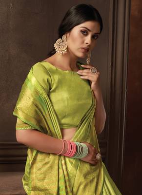Light green woven organza saree with blouse 2