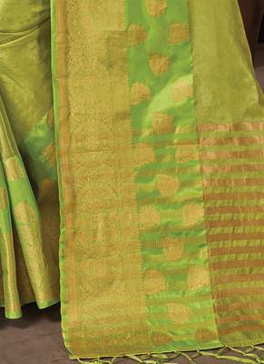 Light green woven organza saree with blouse 3