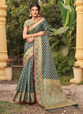 Grey woven organza saree with blouse 1