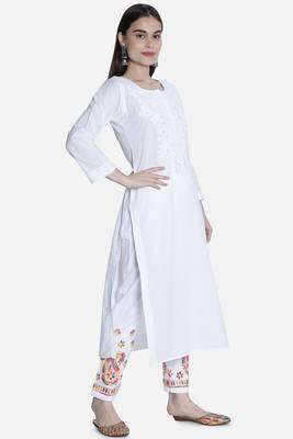 Hand Embroidered White  Cotton Chikankari-Kurtis 3