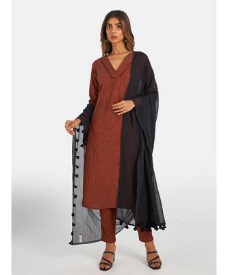 Suta Women's Rust Pure Cotton Striped Kurta Set with Dupatta 3