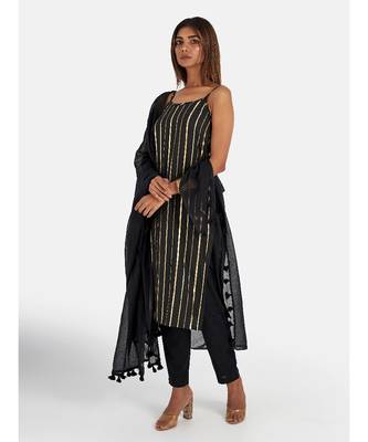 Suta Women's Black Viscose Rayon Striped Kurta Set with Dupatta 4