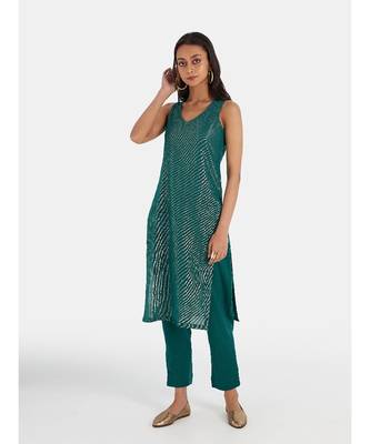 Suta Women's Brown Striped Cotton Blend Kurta Set without Duppata 5
