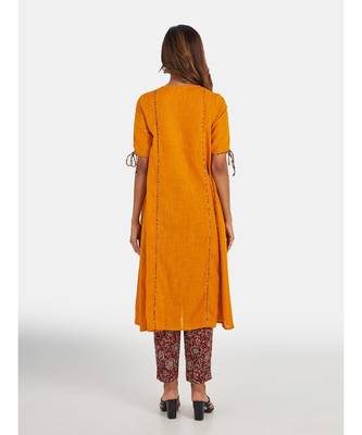 Suta Women's Mustard Solid Pure Cotton Kurta Set without Duppata 5