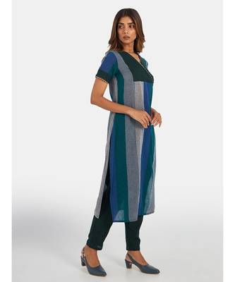 Suta Women's Multi Striped Pure Cotton Kurta Set without Duppata 1