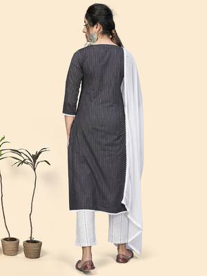 Vbuyz Women'S Embroidered Straight Cotton Bland Black Stitched Kurta Pant With Dupatta 3