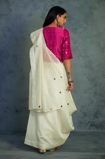 Chanderi  Off-white Saree With Fullsleeve Blouse 