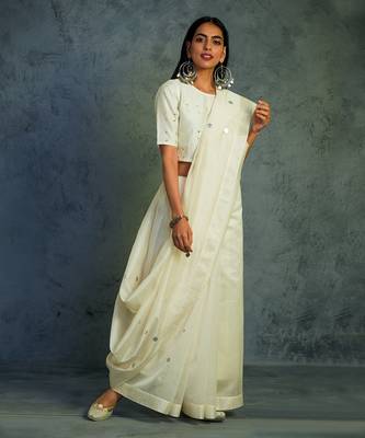 Chanderi Off-white Saree With Full sleeve Blouse  1