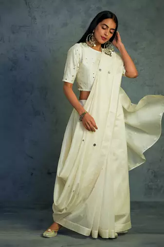 Chanderi Off-white Saree With Full sleeve Blouse 