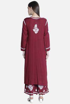 Hand Embroidered Maroon Cotton Blend Lucknow Chikankari Women Kurta Set 2