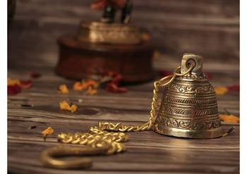 ROLIMOLI Brass Hanging Puja Bell With Chain For Mandir Home Decor Pooja Ghanti Gold Color 3