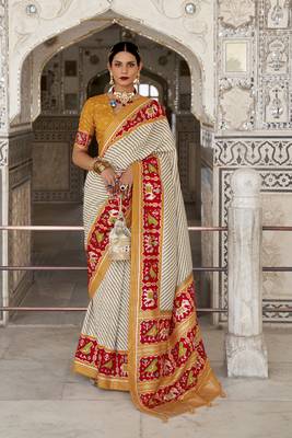 Off white woven cotton silk saree with blouse 1