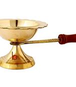 ROLIMOLI Brass Dhuni Diya With Wooden handle For Pooja havan