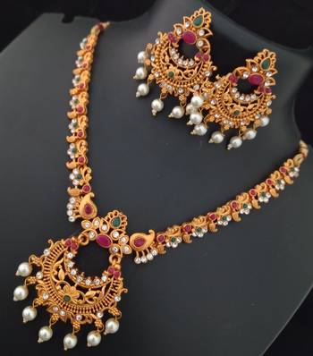 Latest Matt Finish Pink Green Classy Jewellery Set 1