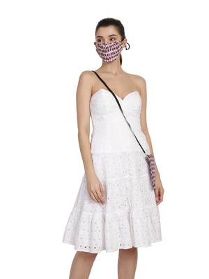 3-Ply White & Pink Cotton Fabric Fashion Mask With Mobile Sling 1