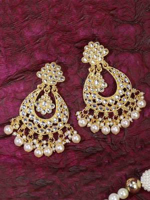 White Brass Alloy   Earring 1