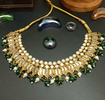 Green necklaces 2
