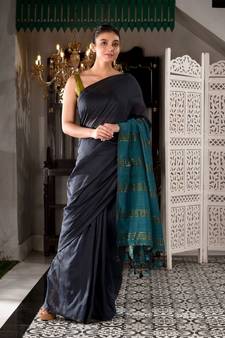 This is  Blue Cotton  handwoven saree with zari in pallu  from Charukriti