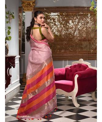 This is  Mauve Tissue handwoven saree  from Charukriti 4