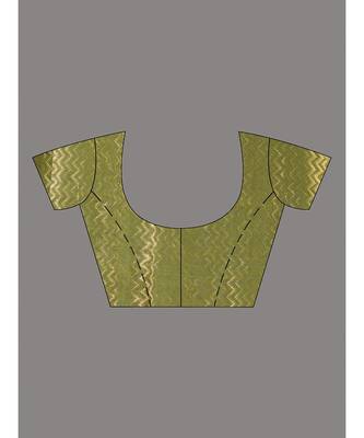 This is  Light Green Blended Silk textured handwoven saree  from Charukriti 5