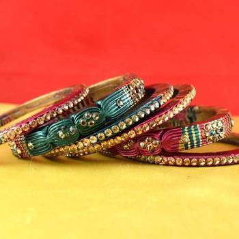 rajasthani lakh bangles muti coulor  stone size-2.4,2.6,2.8 1