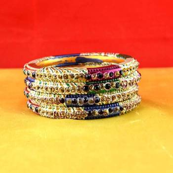 rajasthani lakh bangles muti coulor  stone size-2.4,2.6 2