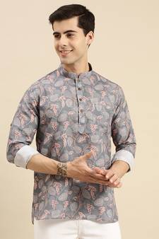 Sanwara Men Grey Printed Cotton Rolled Up Sleeves Short Kurta PR20