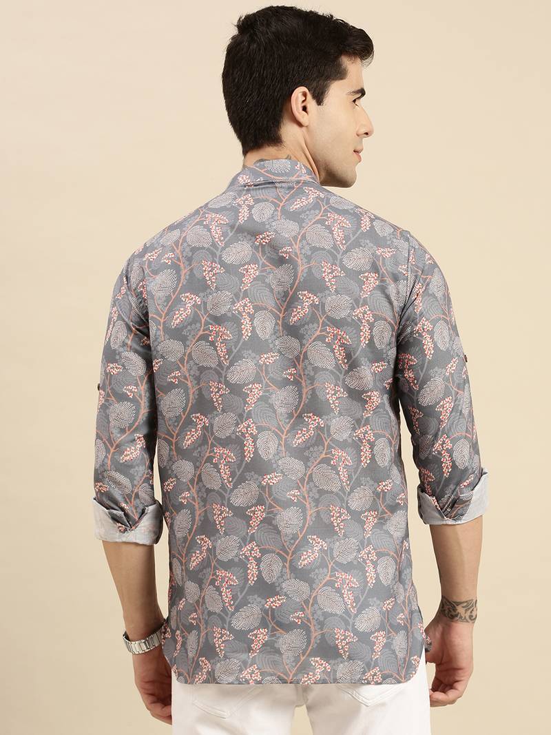 Sanwara Men Grey Printed Cotton Rolled Up Sleeves Short Kurta PR20