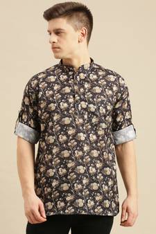 Sanwara Men Deep Blue Printed Cotton Rolled Up Sleeves Short Kurta PR23