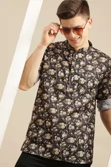 Sanwara Men Deep Blue Printed Cotton Rolled Up Sleeves Short Kurta PR23