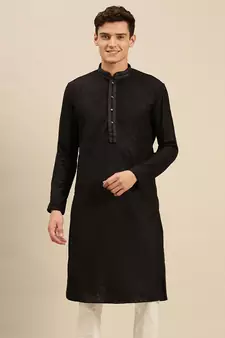 Sanwara Men Black Cotton Chikankari Embroidery Kurta