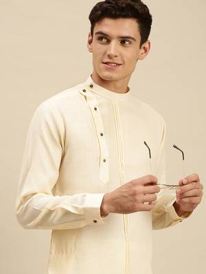 Sanwara Men Solid Beige Cotton Short Kurta 3