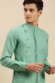 Sanwara Men Solid Jade Green Cotton Short Kurta