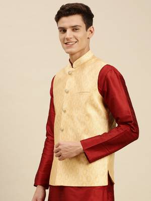Sanwara Men's Light Gold Printed Art Silk Ethnic Bandi Jacket 2