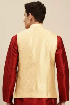 Sanwara Men's Light Gold Printed Art Silk Ethnic Bandi Jacket