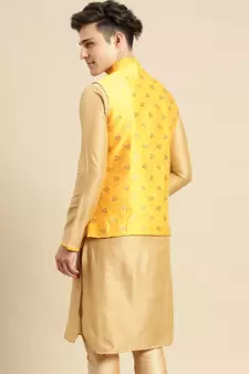Sanwara Men's Yellow Printed Art Silk Ethnic Bandi Jacket