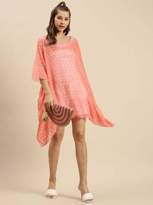 Salmon Solid Floral Design Stone Work Kaftan 5