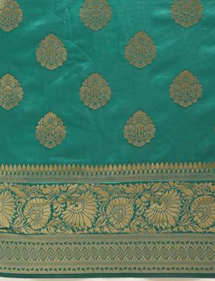 Green Woven Art Silk Saree With Blouse 3