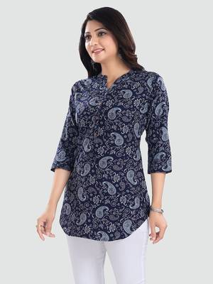 Navy-blue printed crepe short-kurtis 3