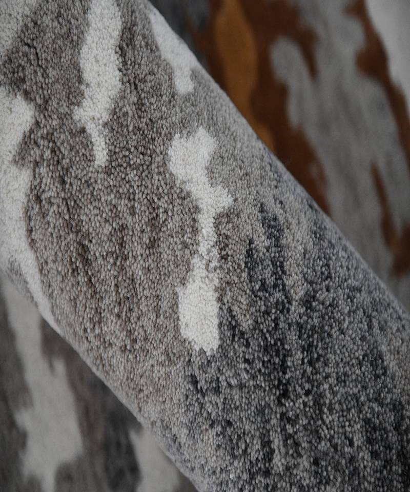 Orange Woolviscose Abstract 4x6 Feet  Hand-Tufted by Saraswati Global