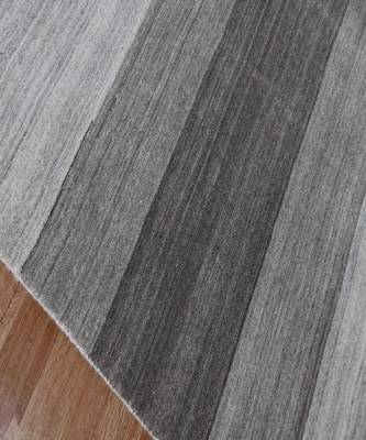 Light Gray Woolviscose Blend 5x8 Feet  Hand-Woven by Saraswati Global 6