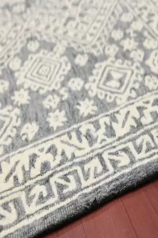 Slate Gray Wool Boston 4x6 Feet  Hand-Tufted by Saraswati Global