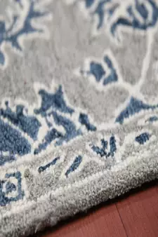 Gray Blue Wool Romania 4x6 Feet  Hand-Tufted by Saraswati Global