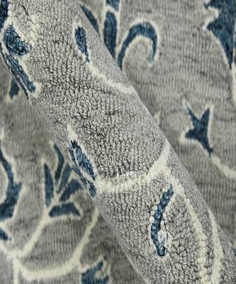 Gray Wool Romania 5x8 Feet  Hand-Tufted by Saraswati Global 3